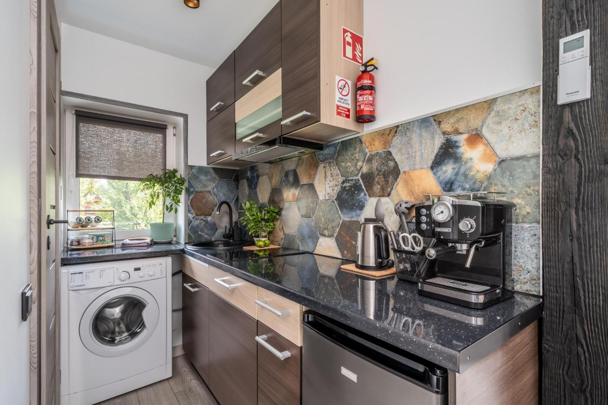 Family Garden Apartments With Free Private Parking & Playground Riga Exterior foto